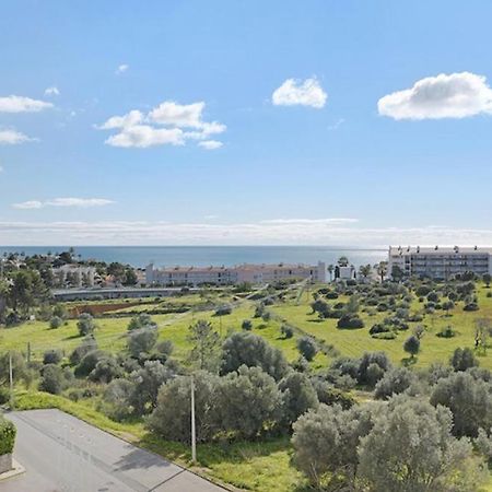 Cozy Apartment With Seaview 300M From The Beach Portimao Luaran gambar