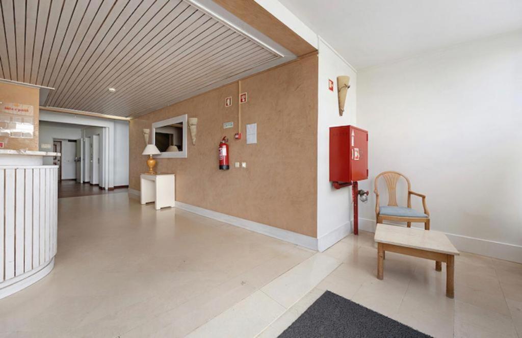 Cozy Apartment With Seaview 300M From The Beach Portimao Luaran gambar
