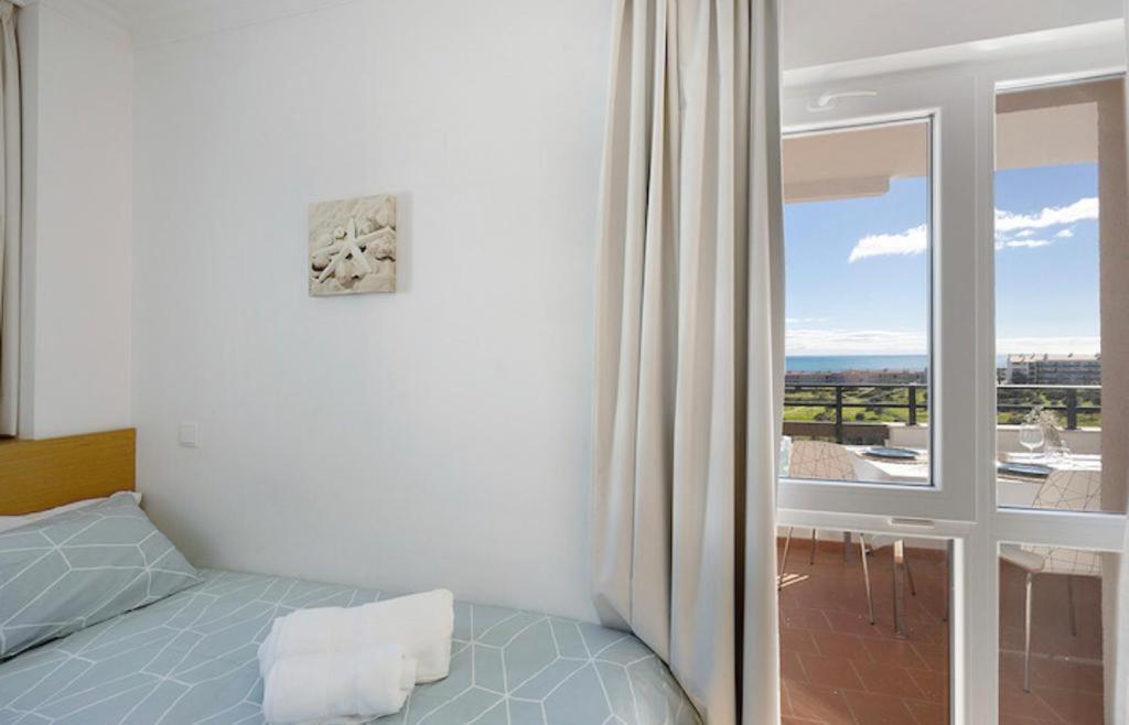 Cozy Apartment With Seaview 300M From The Beach Portimao Luaran gambar